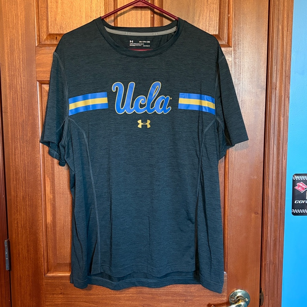 Vintage UCLA Bruins Basketball Under Armour T-Shirt